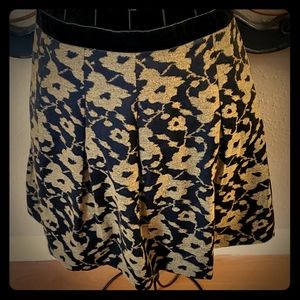 NWOT 12P Loft Skirt